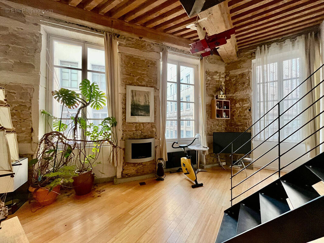 Appartement à LYON-1E