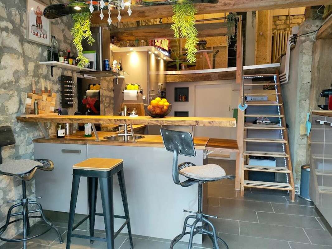 Maison à REGNEVELLE