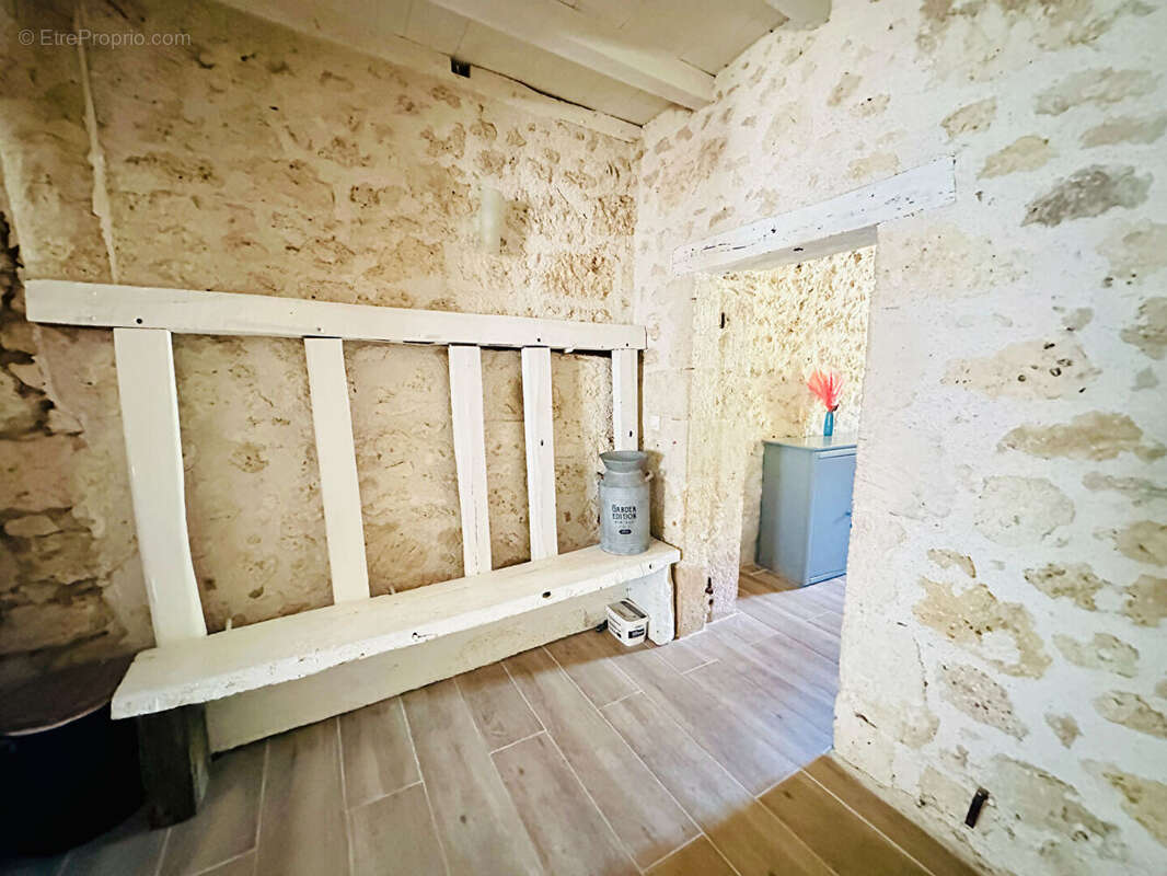 Maison à HAUTEFAGE-LA-TOUR