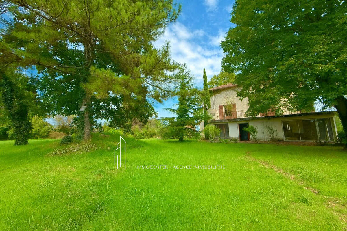 Maison à CHEYSSIEU