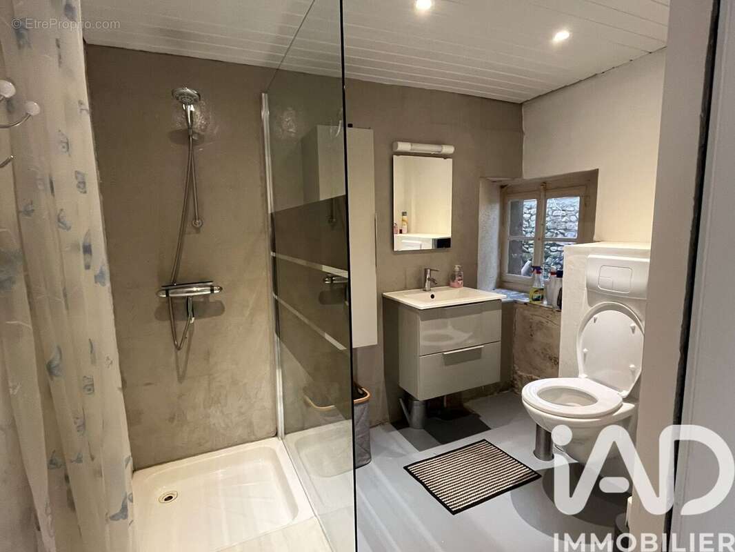 Maison 56 m² à Nalliers  - photo 9