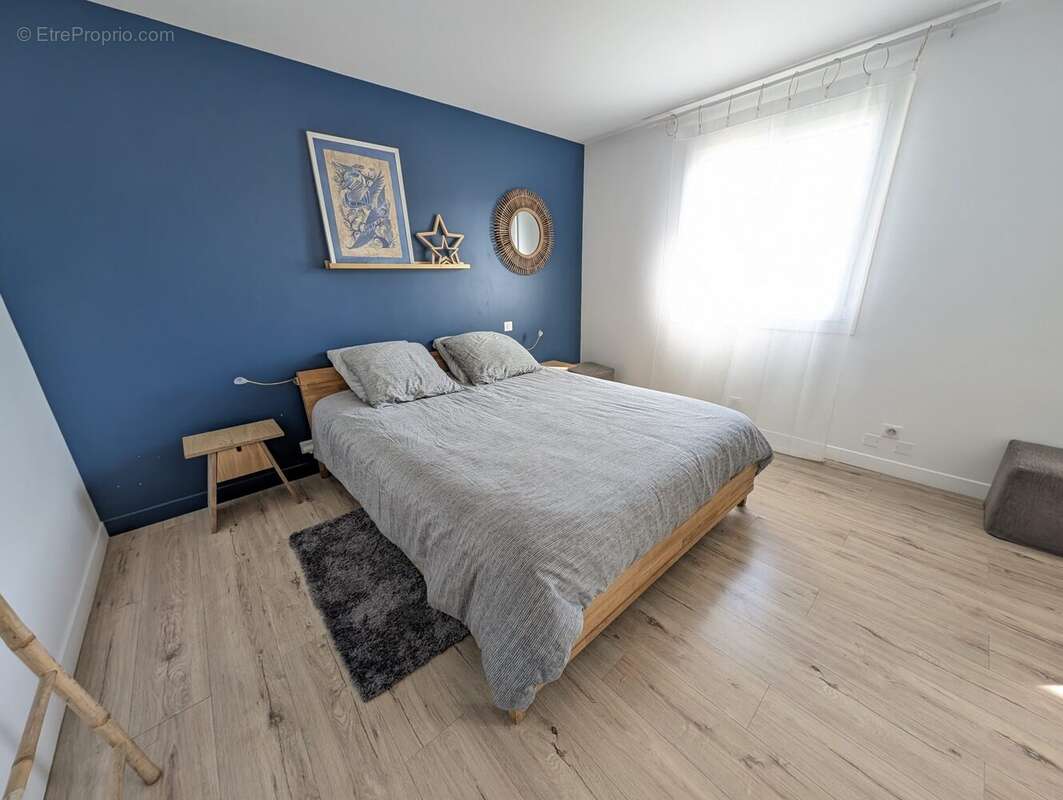 Maison à LA ROCHE-BLANCHE