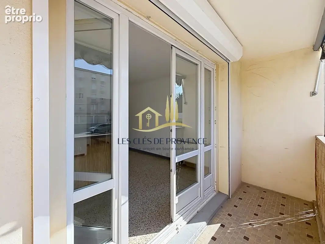 Appartement 3 pièces avec terrasse - photo 3