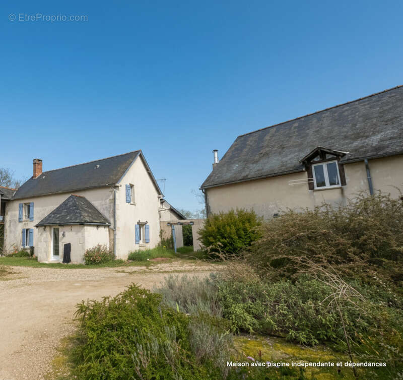 Ensemble immobilier 410 m2 + 470 m2 dépendances 2 maisons 1 appartement à varennes les narcy (58) proche la charite sur loire, p - photo 11