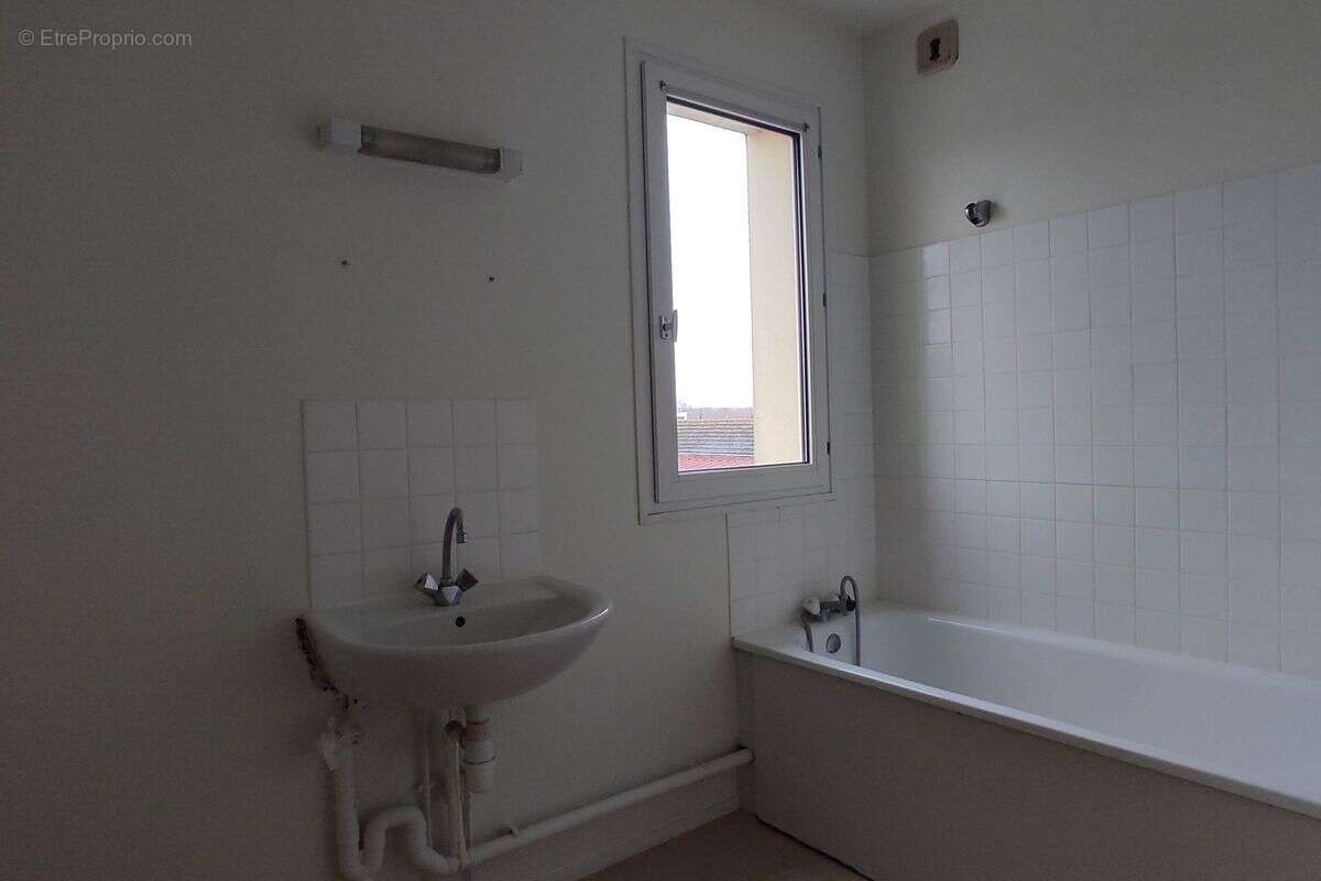 Appartement à ROMILLY-SUR-SEINE