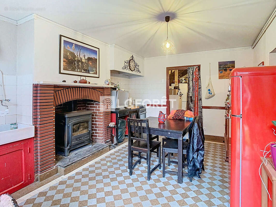 Maison à SAINT-JUNIEN