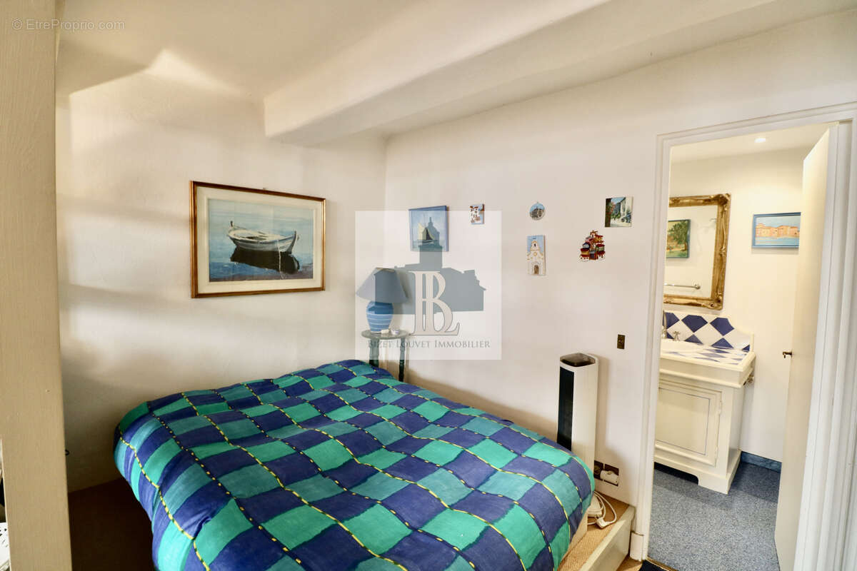 Rare Studio à Saint-Tropez, au calme - photo 5