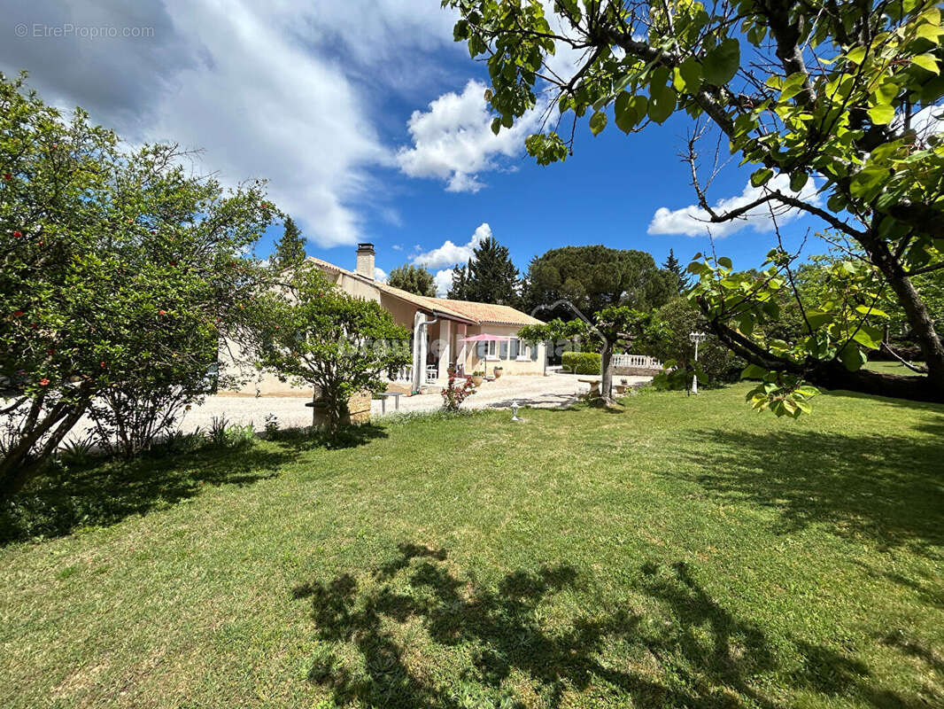Maison à LORIOL-DU-COMTAT