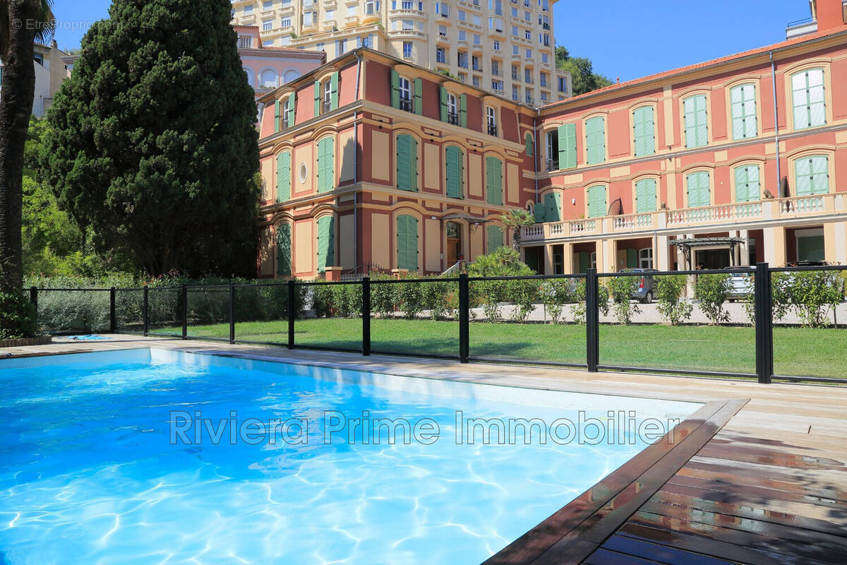 Appartement à MENTON