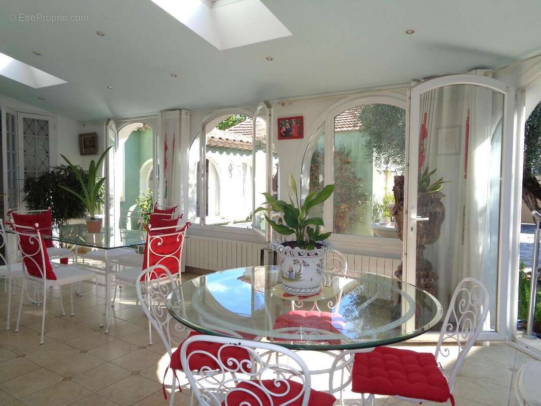   - Maison à DRAGUIGNAN