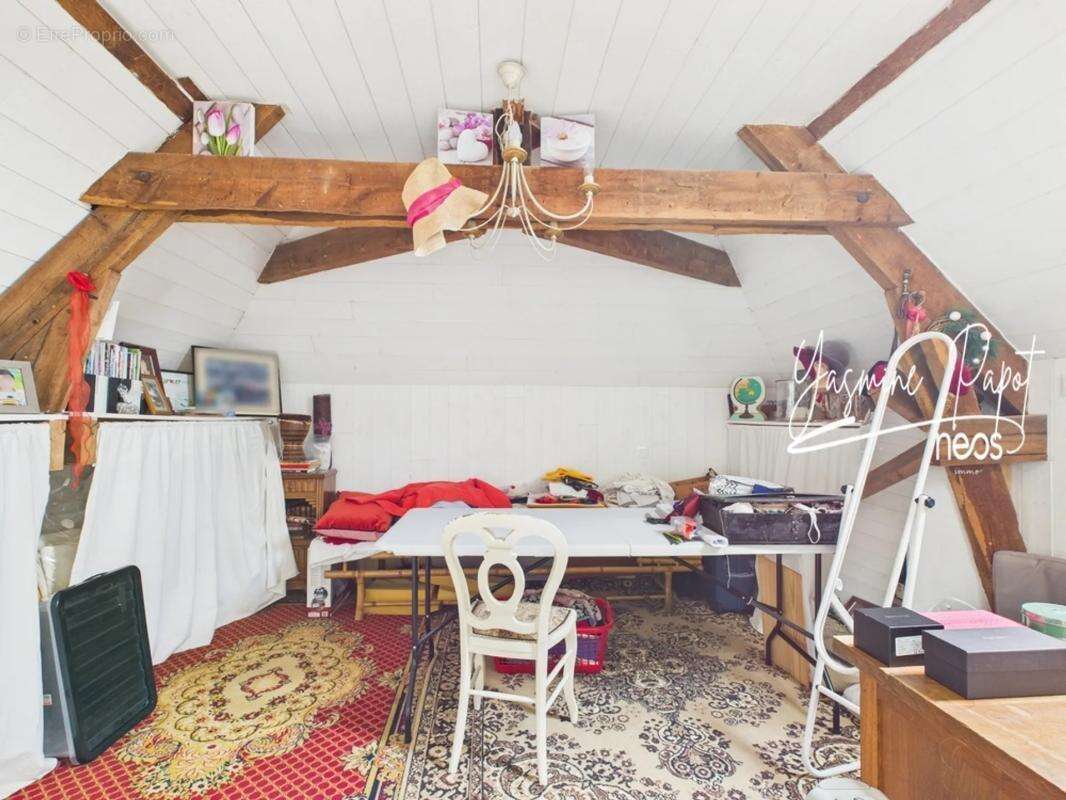 Maison à PARTHENAY
