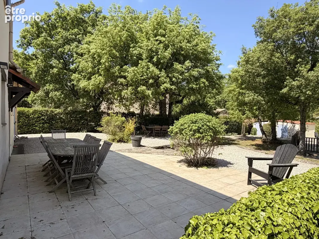 Très agréable villa avec piscine - photo 11