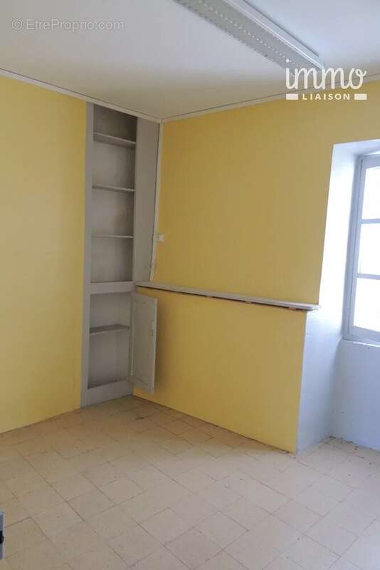 Maison à SAINT-JEAN-LE-CENTENIER