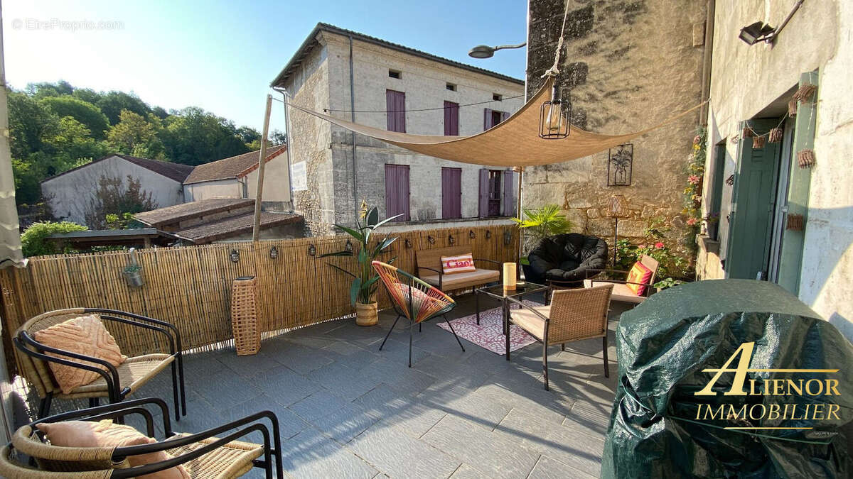 Charmante maison de village en plein coeur de Brantôme 24310 - photo 8
