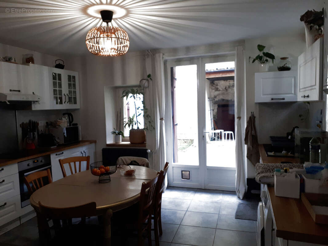 Maison à VEIGNE
