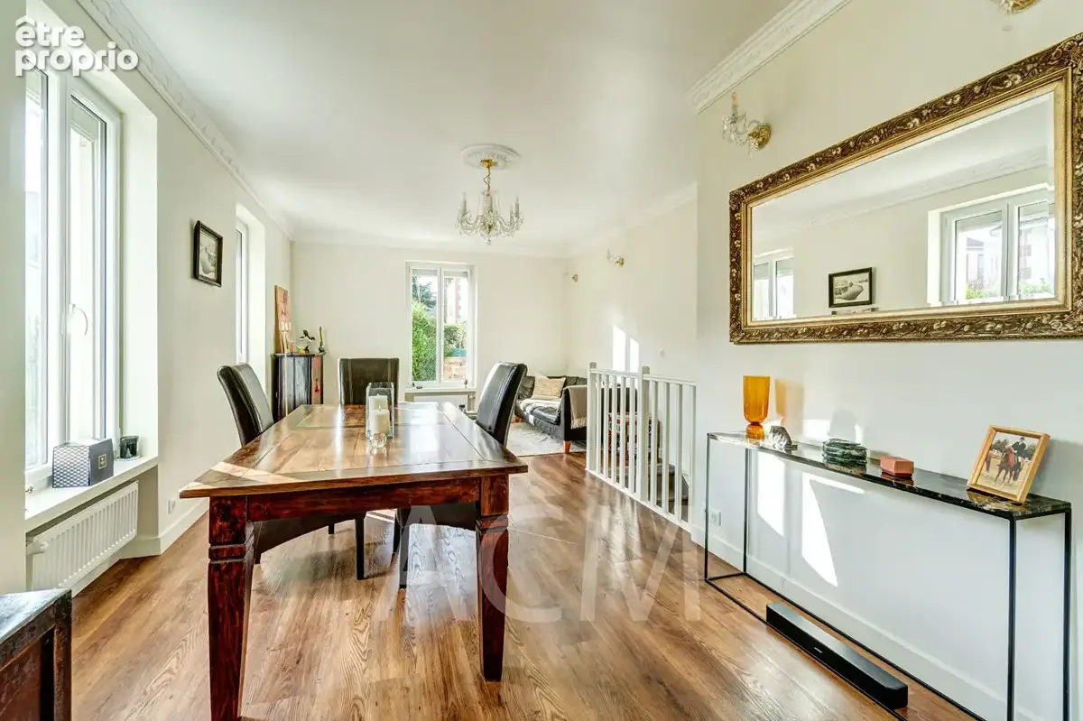 Photo Maison à Maisons-Laffitte au prix de 998 000€