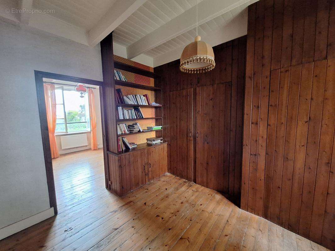 Maison à PLOUGASNOU