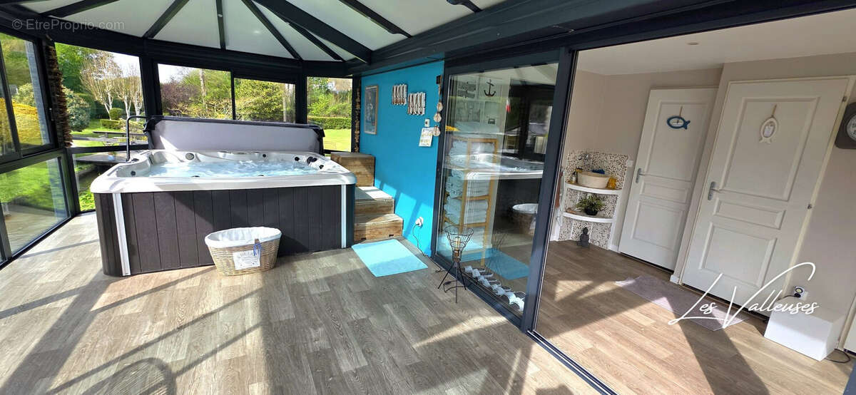 Maison à OUVILLE-LA-RIVIERE