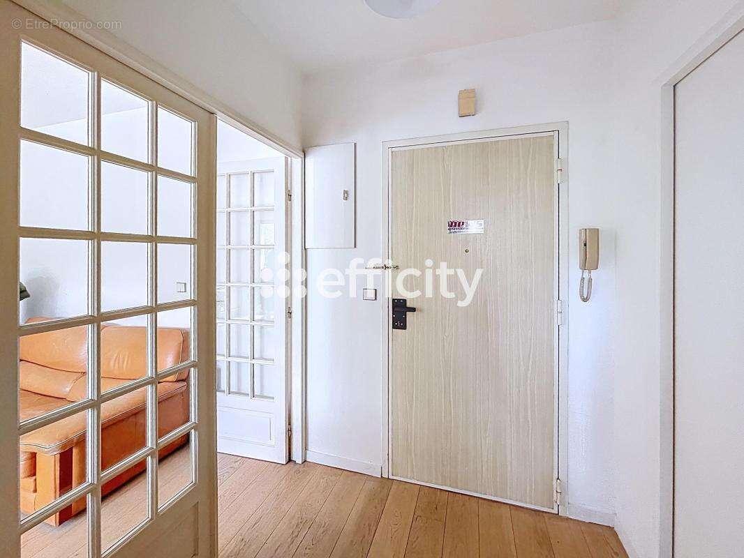 Appartement à CHATENAY-MALABRY