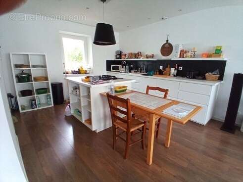 Maison à FERRIERES-EN-GATINAIS