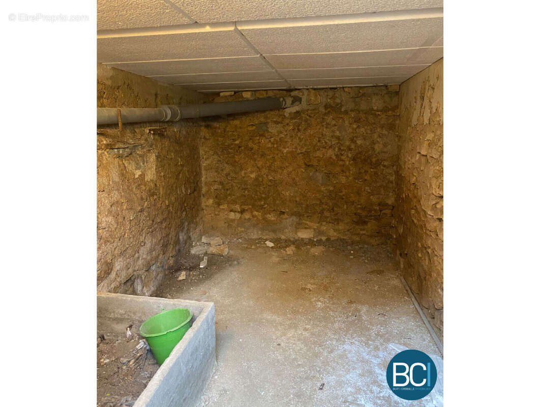 GONDREVILLE - Maison 4 pièces - 140 m2 - photo 12