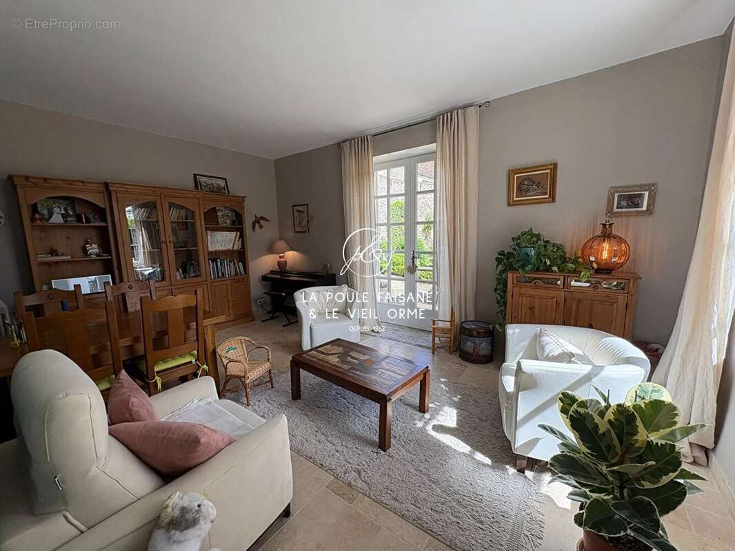 Maison à RAMBOUILLET