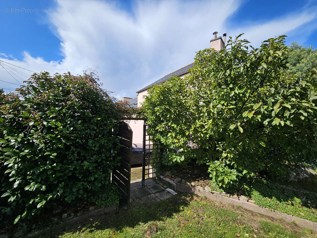 Maison à PLEMET
