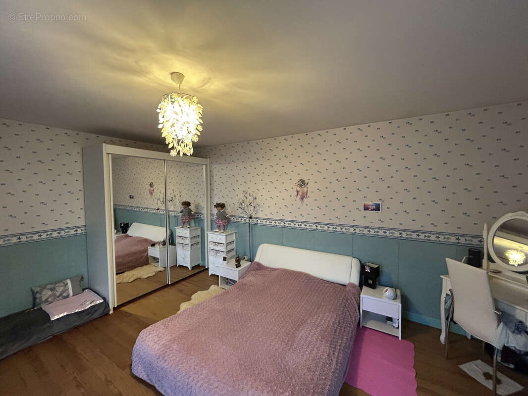 Maison à SAINT-LOUP-SUR-SEMOUSE