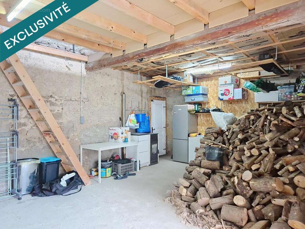 Photo 8 - Maison à SAINT-LAURENT-DE-CHAMOUSSET