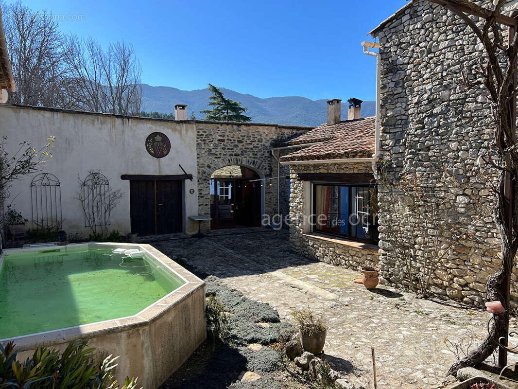 Maison à SAINT-MARTIN-DE-CASTILLON