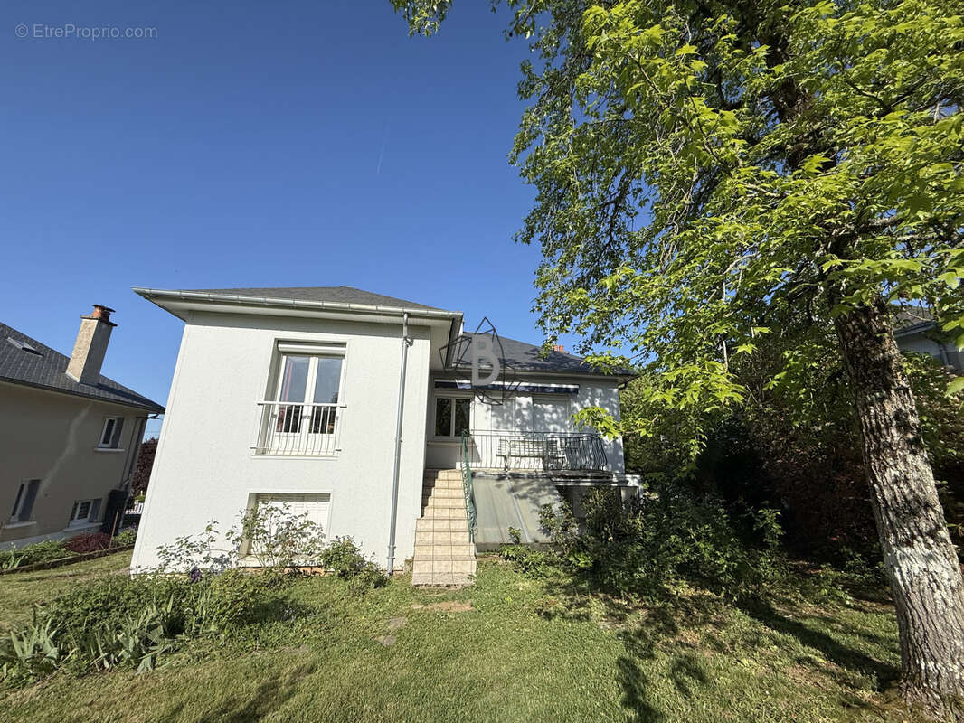 Maison à NAUCELLE