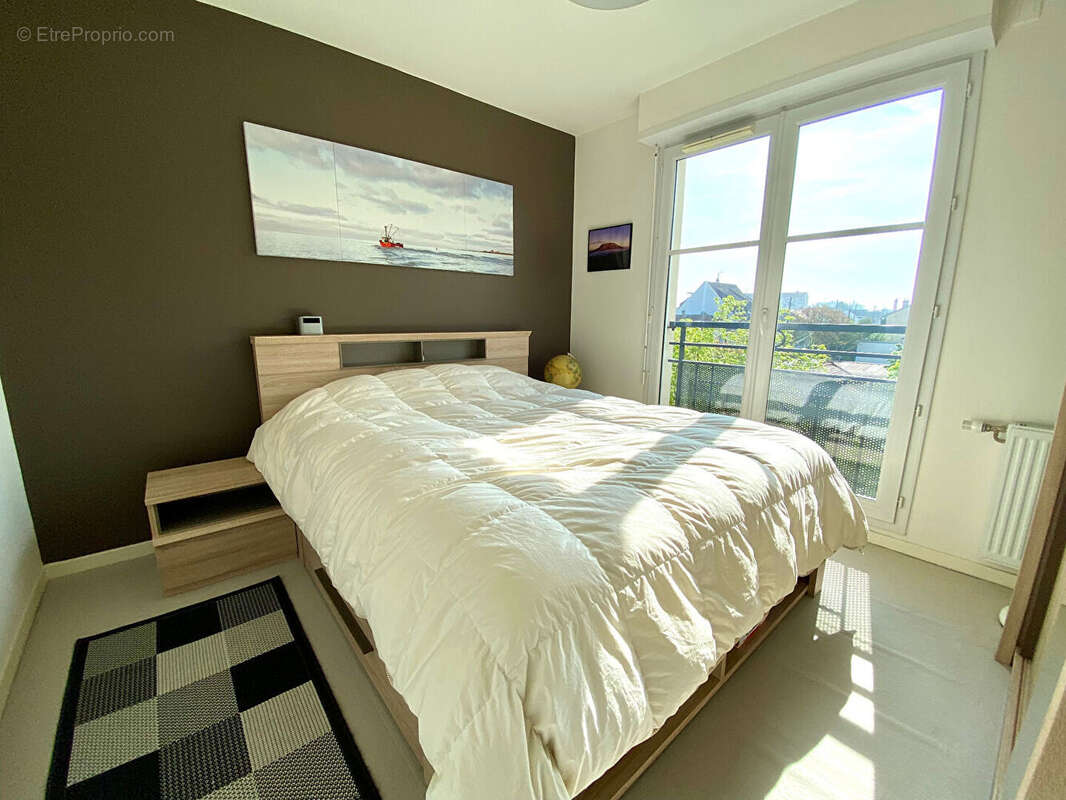 Appartement à SARTROUVILLE