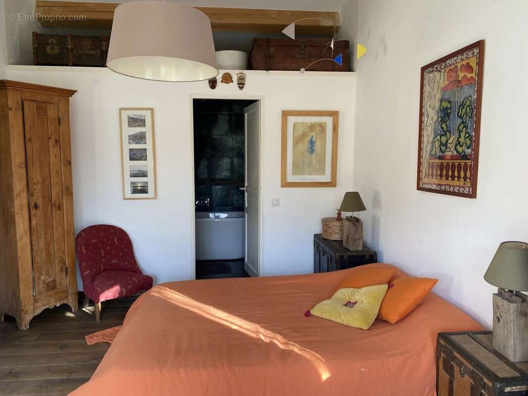Maison à LA GARDE-FREINET