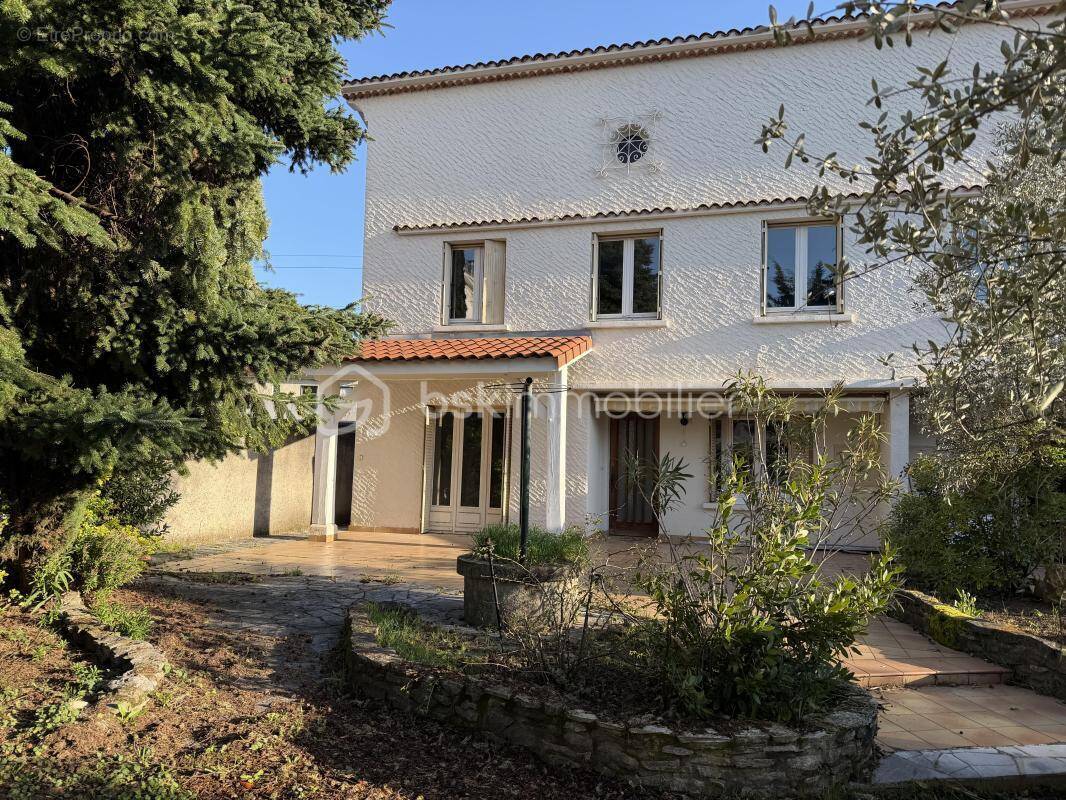 Maison à ROMANS-SUR-ISERE