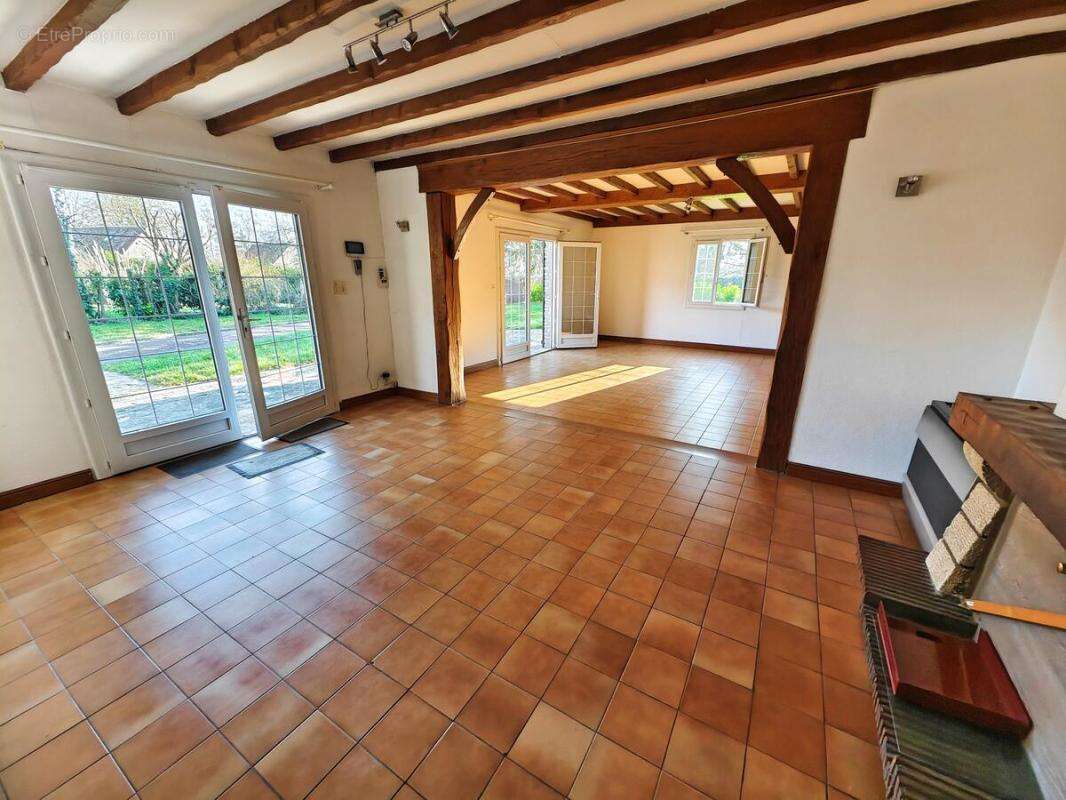 Maison à AIGLEVILLE