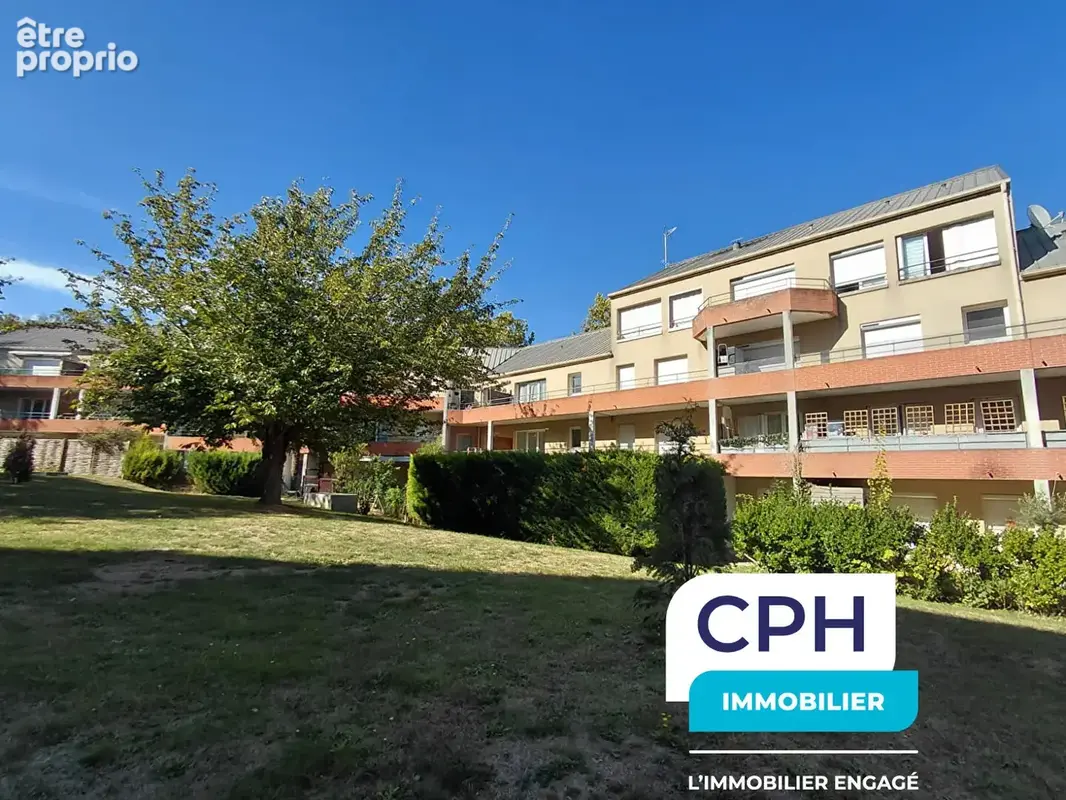 Photo Appartement à Jouy-Le-Moutier au prix de 189 500€