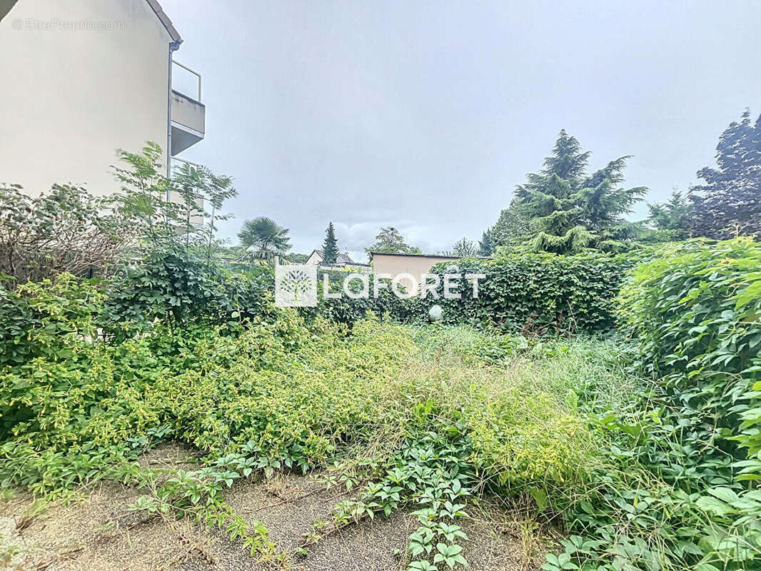 Appartement à CHILLY-MAZARIN