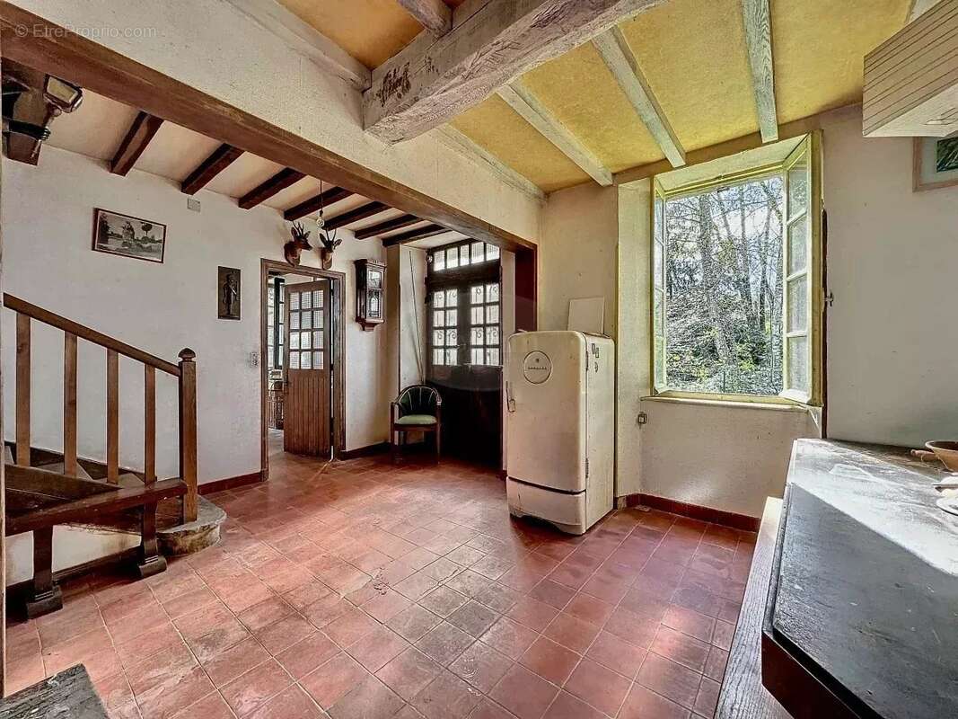 Maison à SAINT-LAURENT-DE-NESTE