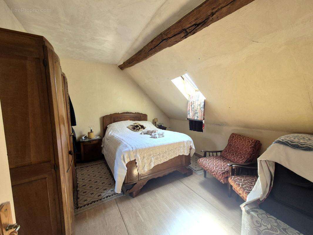Maison à CHAULGNES