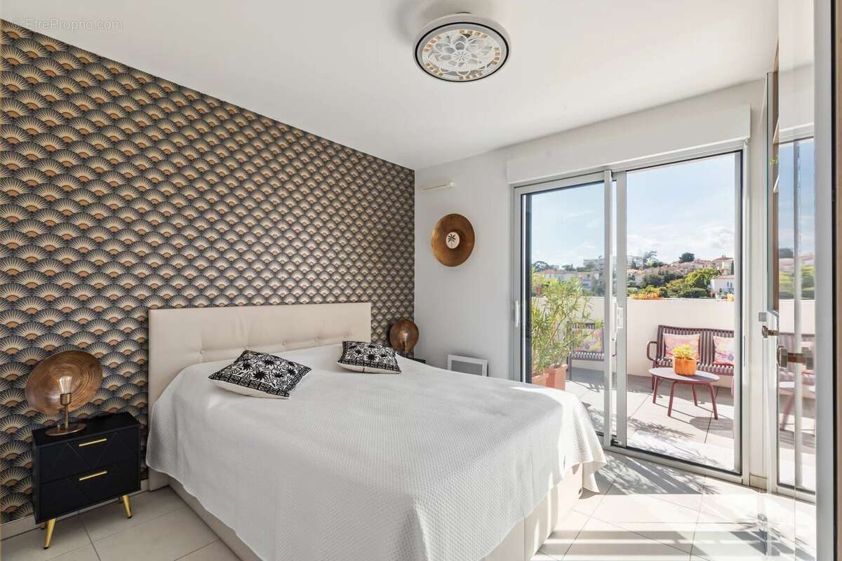 Appartement à LE CANNET