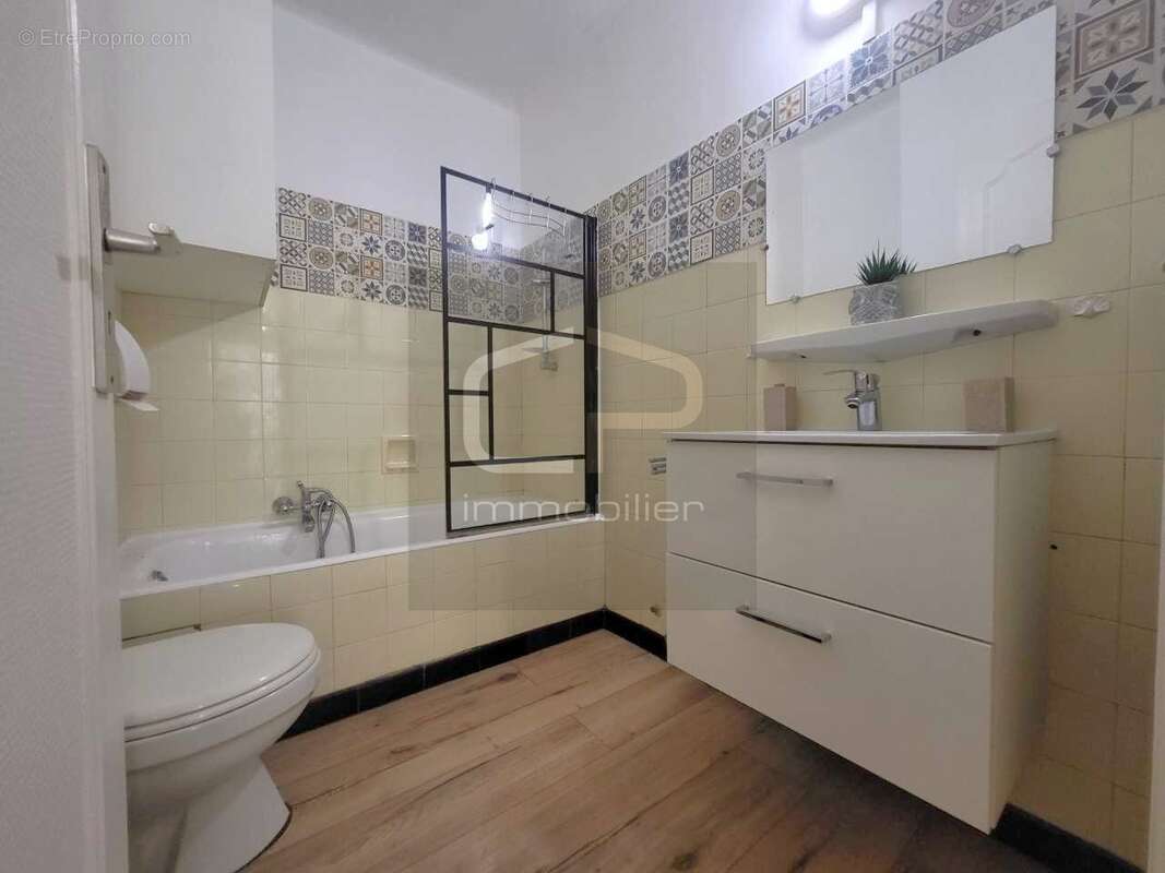 Appartement T2 à vendre à Annecy Centre  Balcon  Travaux énergétiques intégralement financés - photo 3