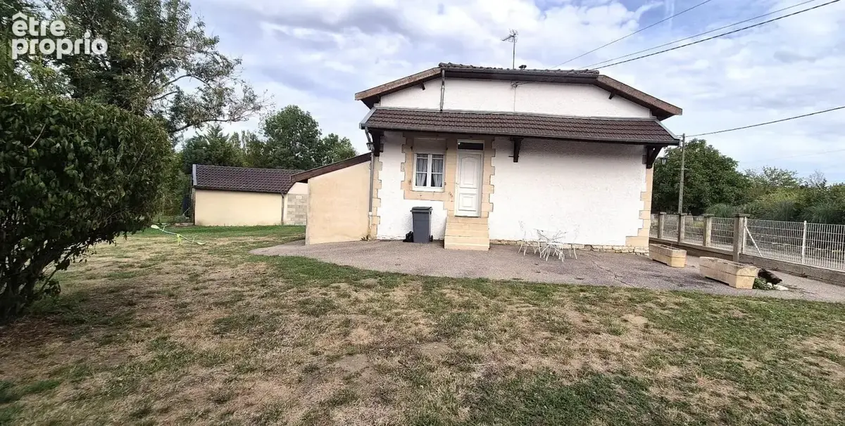 Ravissante Maison Individuelle en colombage, de Charme ou de Caractère de 116 m² Rénovée avec Cour, Terrasse, Appentis, Buanderi - photo 17
