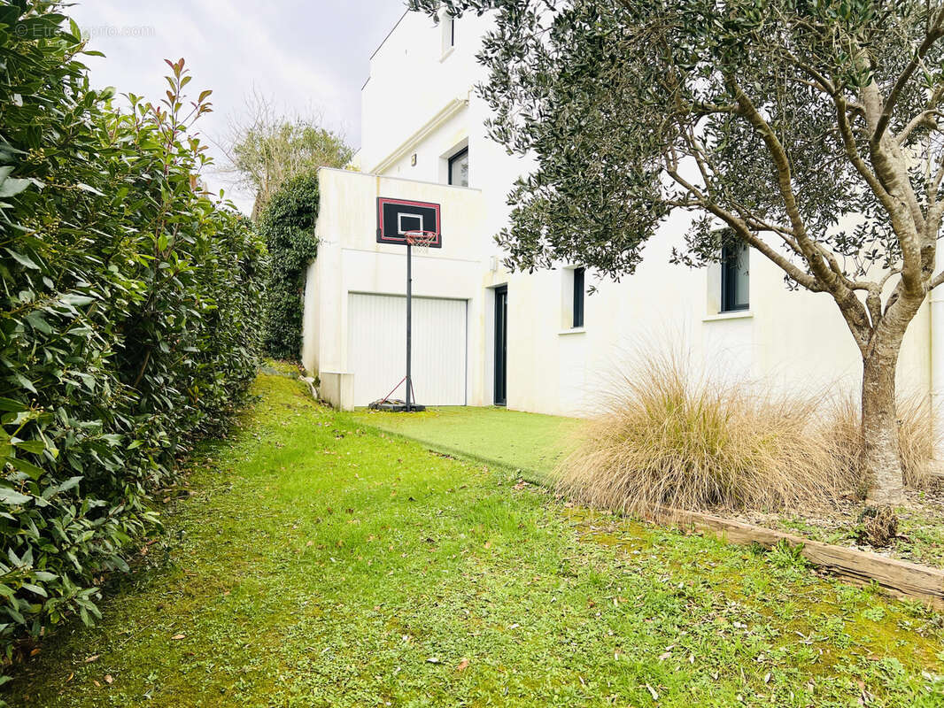 Maison contemporaine 8 pieces 170 m2 saint jean de luz - photo 3