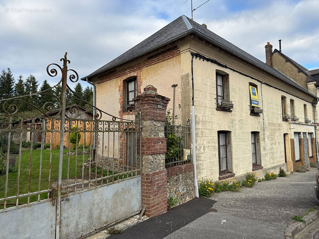 Maison à L&#039;AIGLE