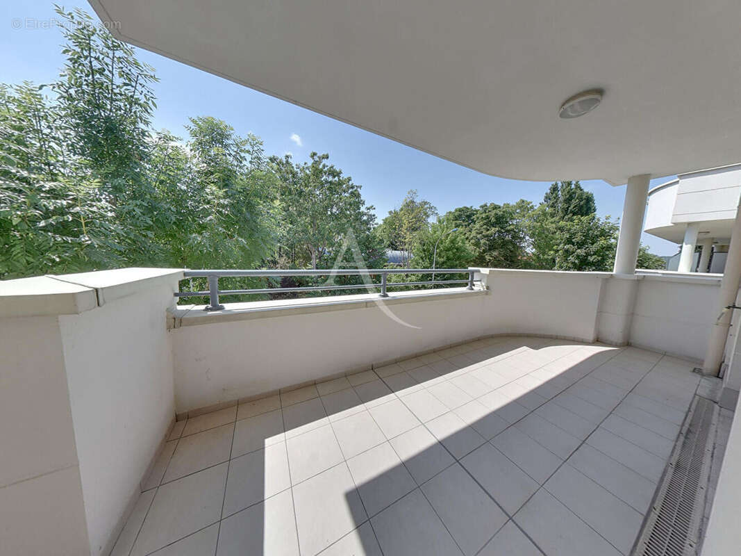Appartement à BRY-SUR-MARNE