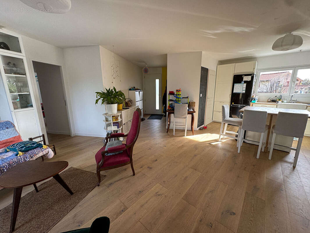 Maison à BEAUMONT-SUR-LEZE