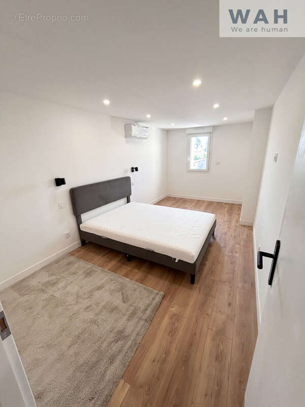 Appartement à VERGEZE