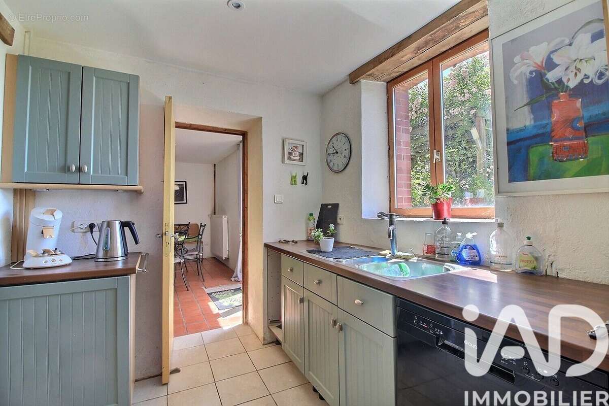 Maison 142 m² à Dontreix  - photo 8