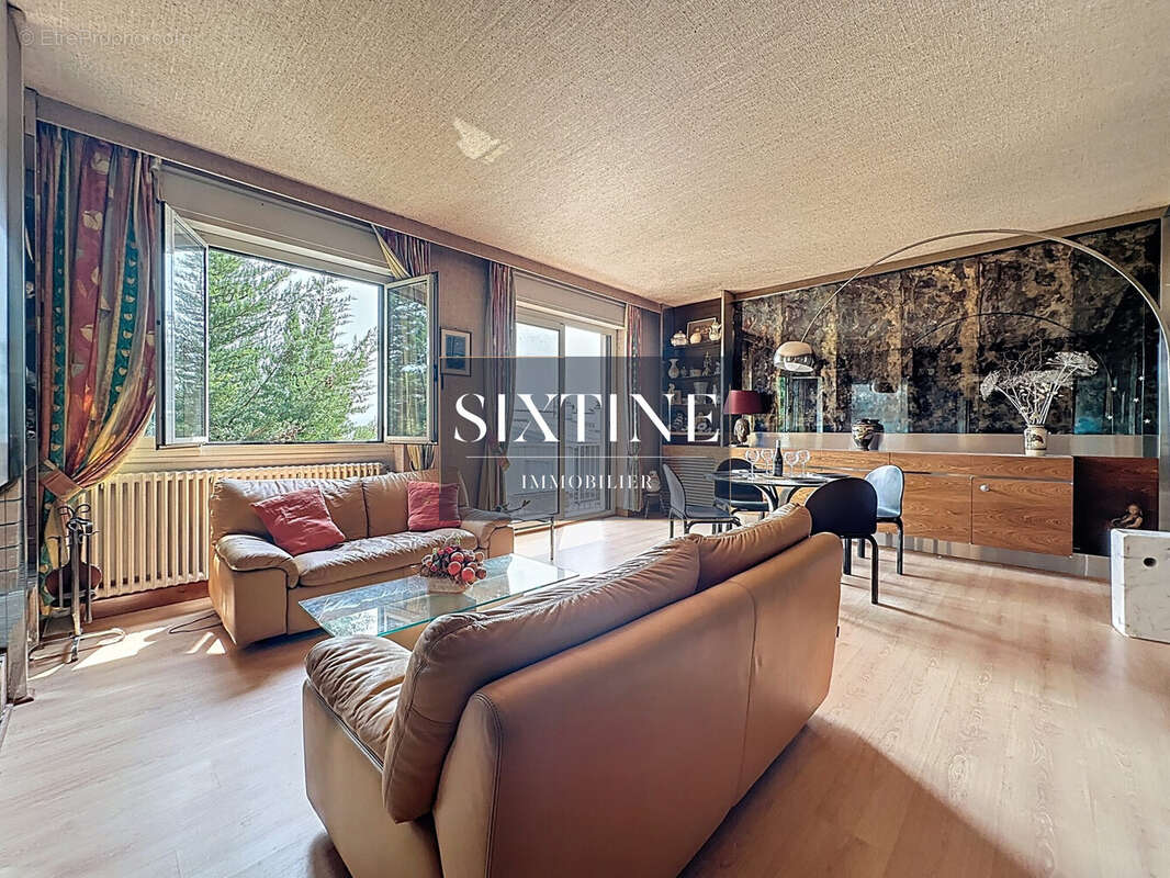 Maison à LE PEAGE-DE-ROUSSILLON