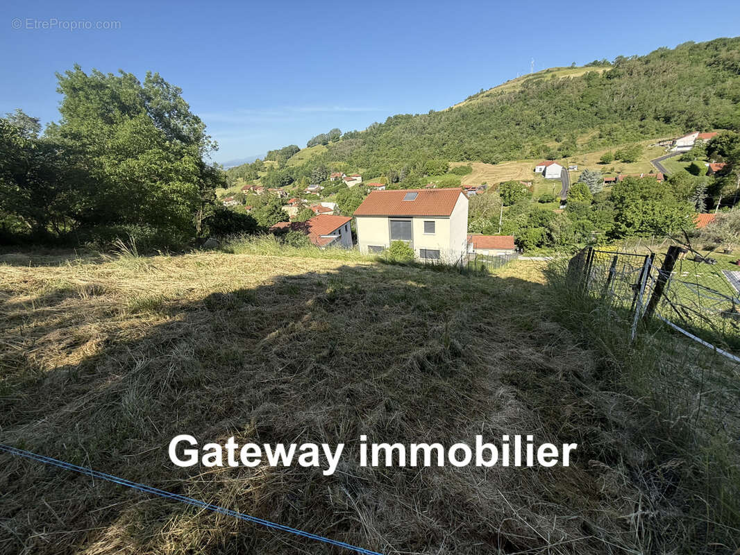 Terrain à LAPS